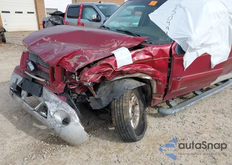 2002 Ford Explorer Sport Trac из США, поврежденный, VIN 1FMZU77E42UB97929